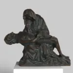 Skulptur der Pietà mit Maria und Jesus