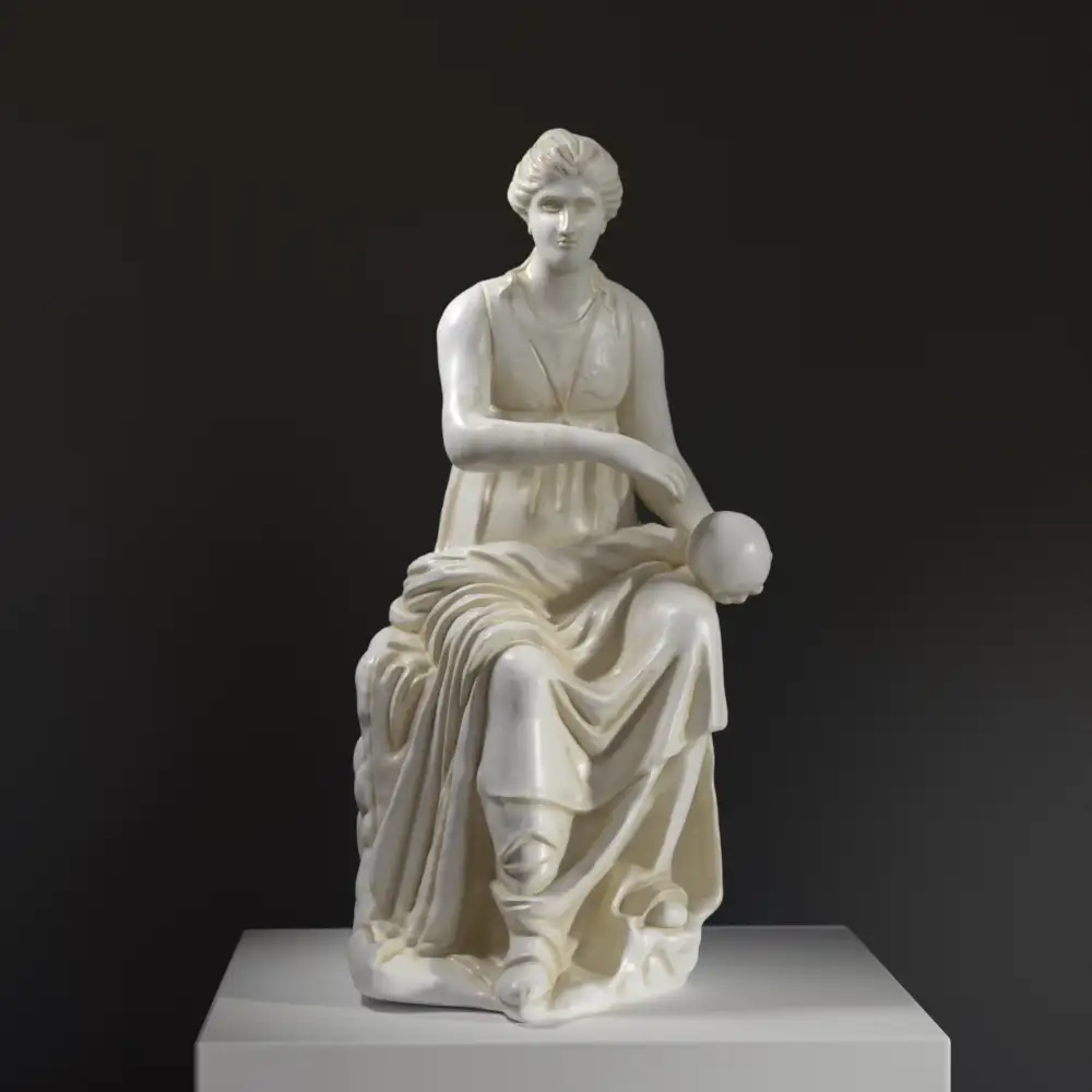 Replik der Statue von Urania, Muse der Astronomie.
