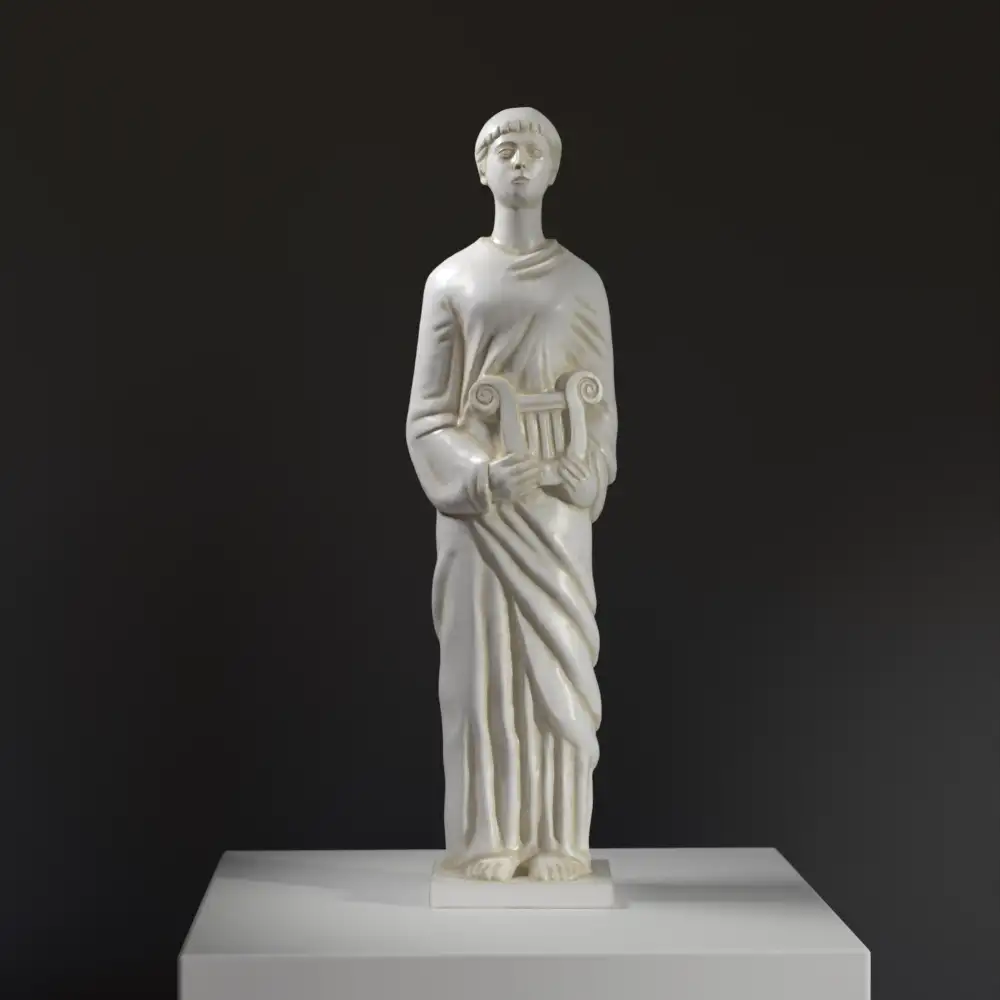 Skulptur der Terpsichore, die Muse des Tanzes aus der griechischen Mythologie.