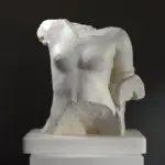 Replik des Torsos einer Statue der Aphrodite aus hochwertigem Harz.