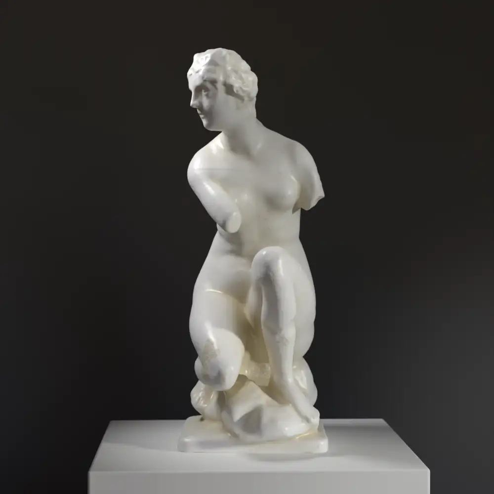 Replik der hockenden Venus im Giusti-Palastgarten in Verona, elegant und detailreich.