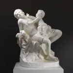Skulptur des jungen Fauns und Bacchus als Kind, detailreiche Darstellung eines mythologischen Themas.