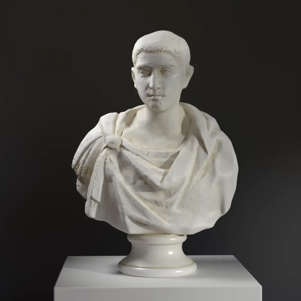 Büste von Severus Alexander auf einem modernen Sockel.