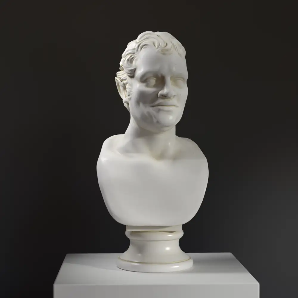 Replik der Skulptur des Albani Fauns, die Mensch und Ziege vereint.
