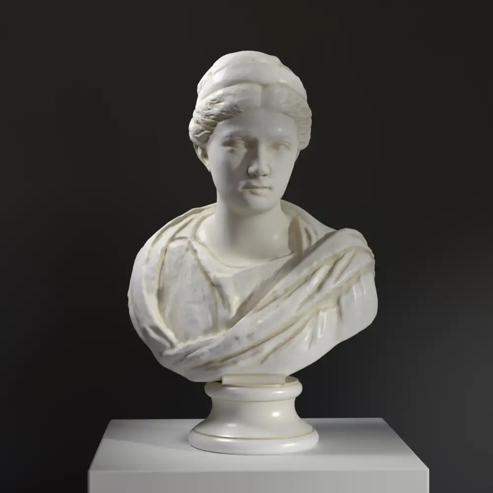 Büste von Vibia Sabina mit zartem Diadem und idealisierten Zügen.