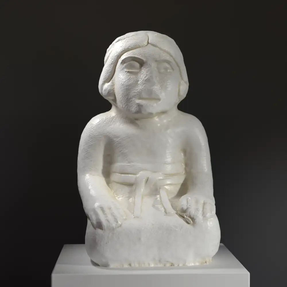 Escultura de una Mujer Arrodillada en el Museo Británico de Londres