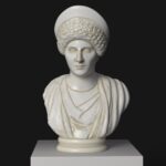 Busto de una Dama Romana en resina con efecto de pátina.