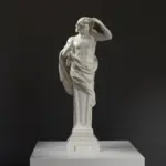 Escultura de Vertumno en el Jardín de las Tullerías, París, Francia
