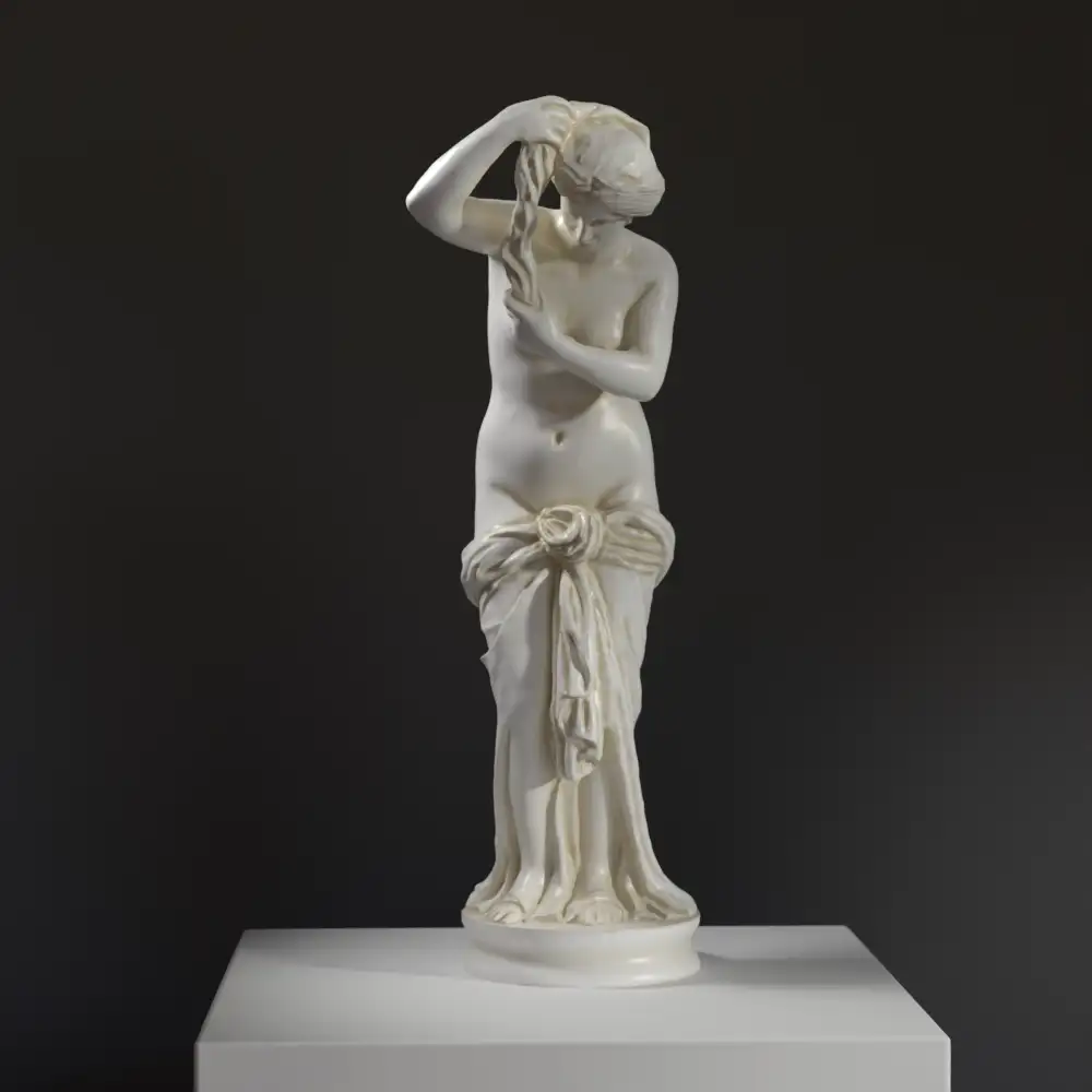 Escultura de Afrodita Exprimiendo su Cabello en resina de alta calidad.