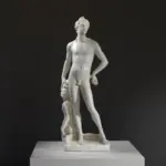 Escultura de Apolo y Jacinto en resina con acabado de pátina.