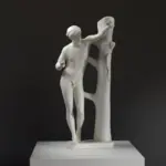 Escultura de Apolo Sauroctonus en el Louvre de París, réplica en resina.