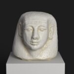 Escultura de la tapa de jarro canopo con cabeza humana de Imsety.