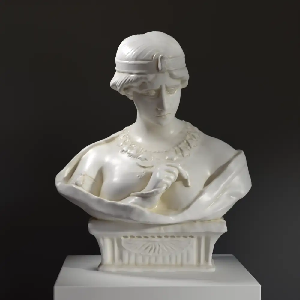 Busto de Cleopatra en resina con efecto de mármol y bronce.