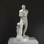 Escultura de Damoxenos, réplica en resina con efecto de mármol y bronce.