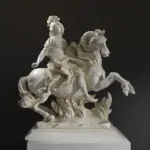 Escultura de la Estatua Ecuestre del Rey Luis XIV en resina con acabado de mármol y bronce.