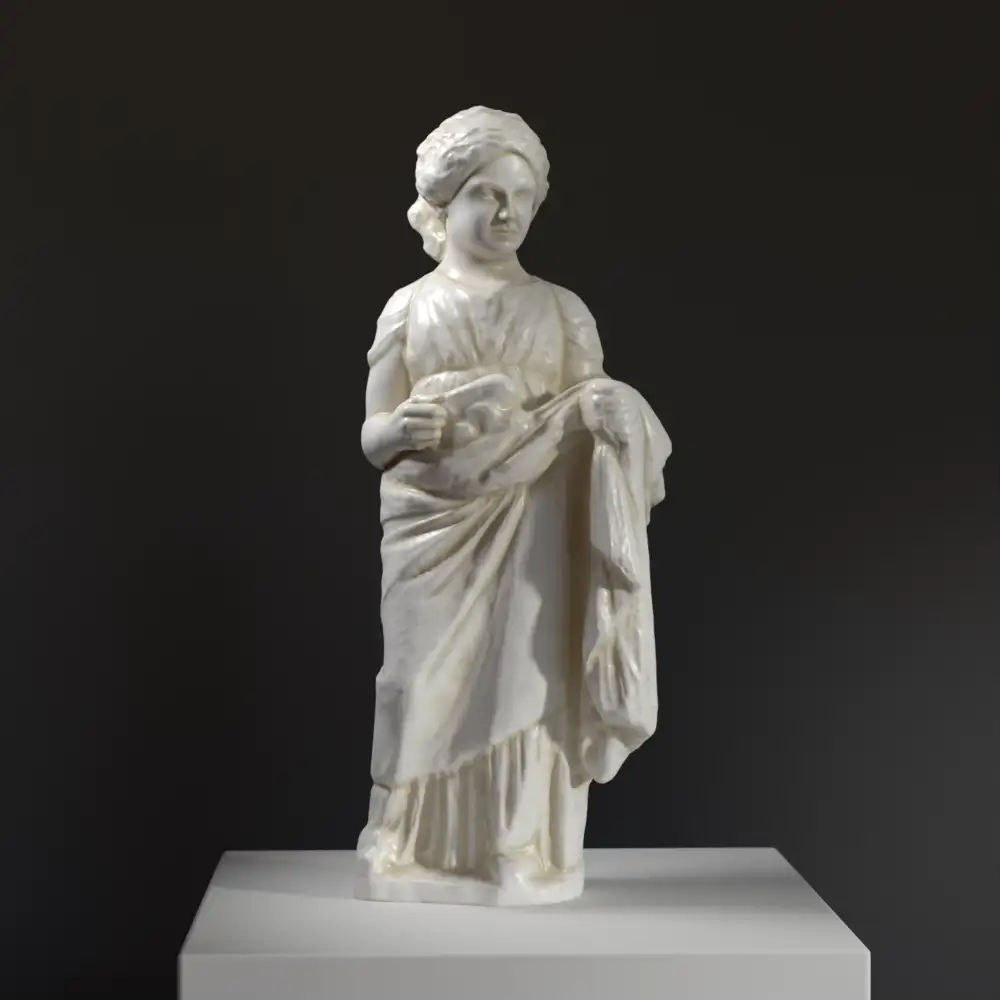 Escultura de Niña con Conejo, réplica de arte clásico.