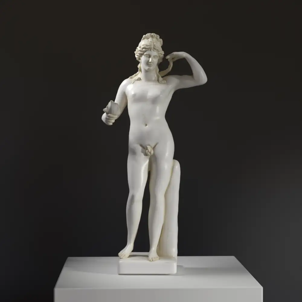 Escultura de Hermaphroditus en resina con efecto de mármol y bronce.