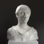 Busto de San Juan Bautista en resina de alta calidad con detalles intrincados.