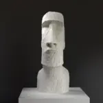 Busto de Cabeza Moai en Rano Raraku, Isla de Pascua.