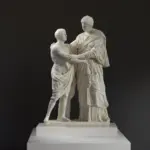 Escultura de Orestes y Electra en resina con pátina de mármol y bronce.