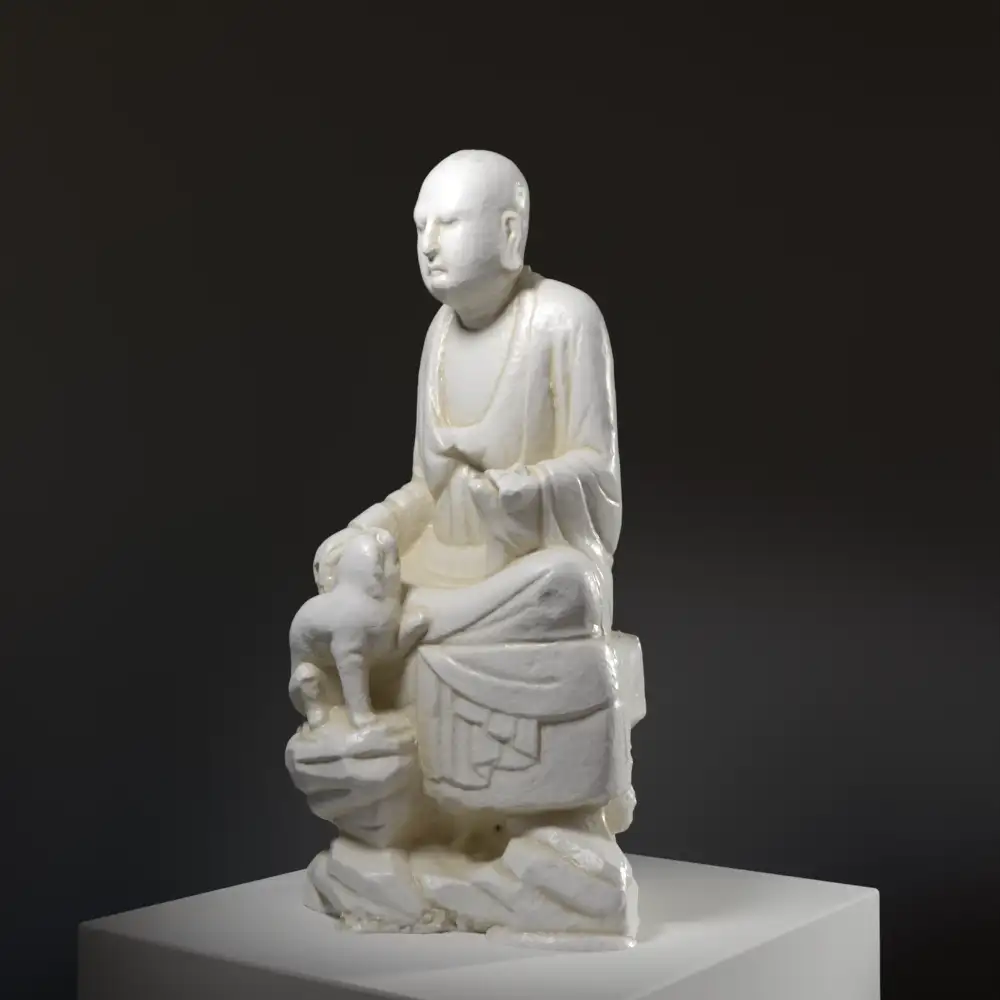 Busto de Luohan en el Museo Real de Ontario, réplica de la dinastía Song.
