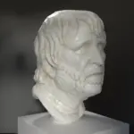 Busto de Pseudo-Séneca en resina con acabado de pátina.