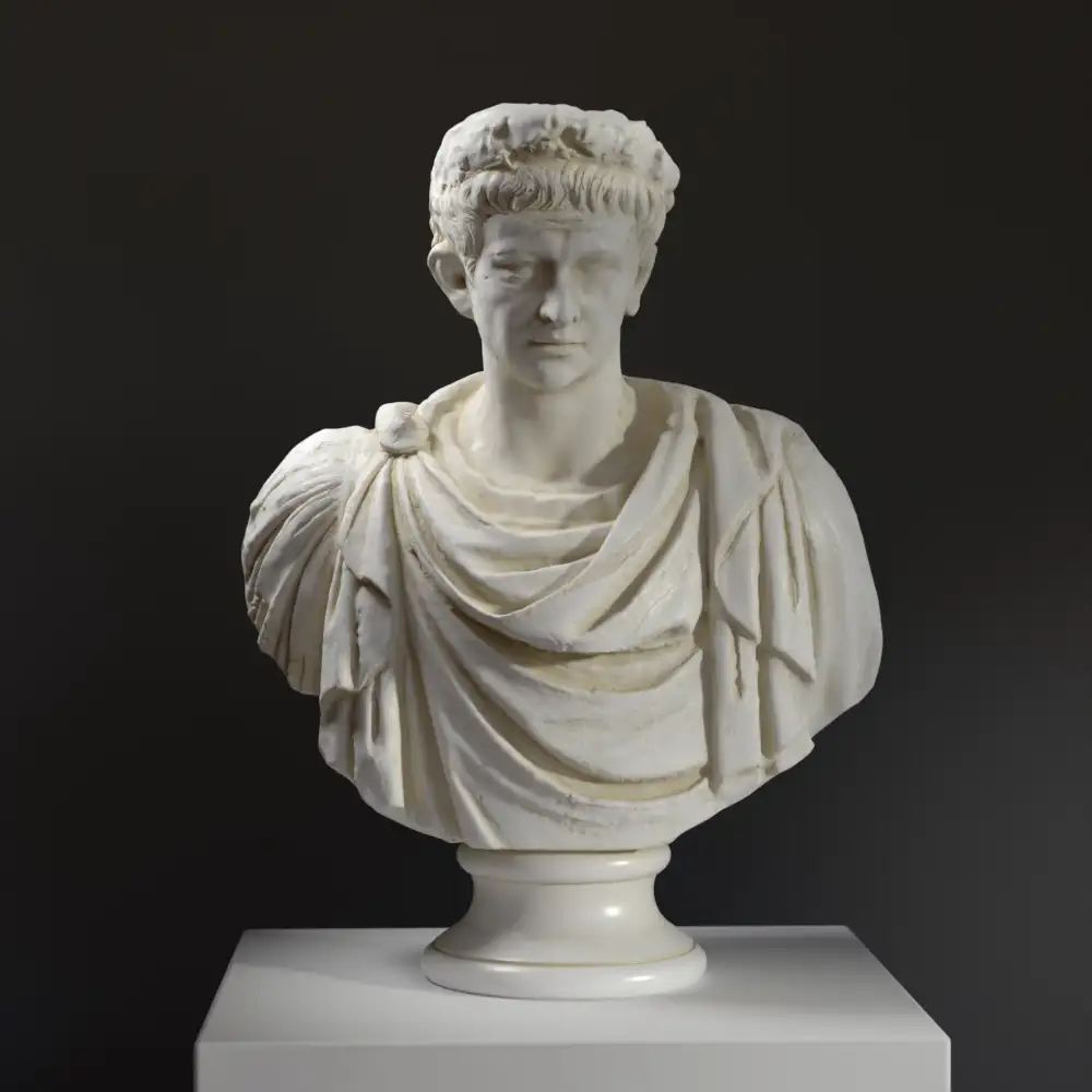 Busto de Claudio, escultura clásica en resina con acabado de pátina.