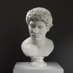 Busto de un Atleta en resina con acabado en pátina.