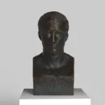 Buste de Napoléon Bonaparte en résine avec finition patinée.