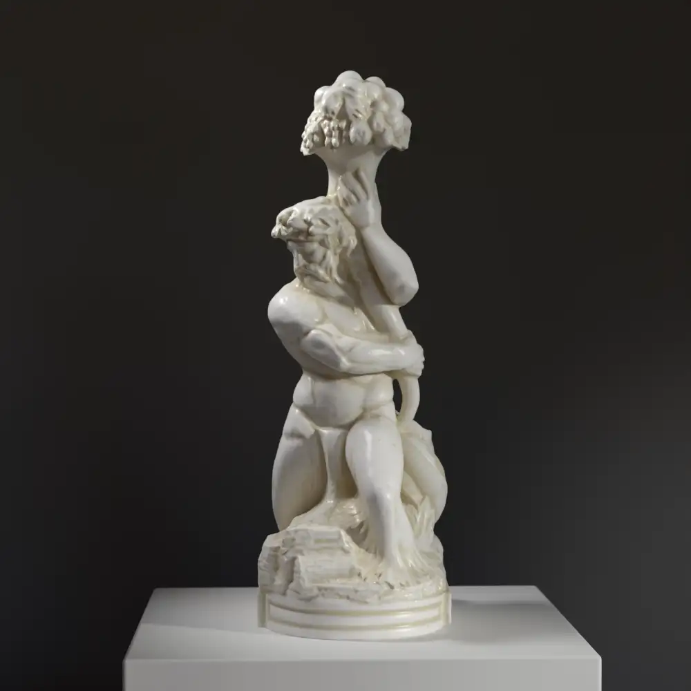 Sculpture du Dieu de la Mer en résine avec finition marbrée et en bronze.