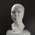 Buste d'un Vieil Homme en résine avec patine.