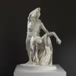 Sculpture du Gaulois de Ludovisi représentant un homme debout avec une femme mourante.