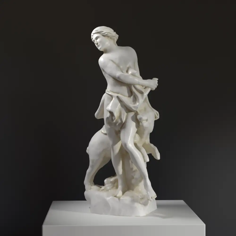 Sculpture de Méléagre en résine avec patine imitant le marbre et le bronze.
