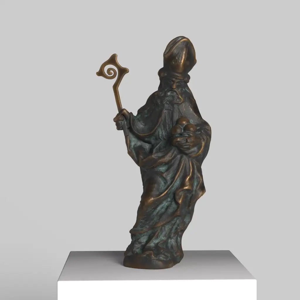 Scultura di San Nicola in resina con dettagli intricati.