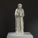 Scultura di Santa Marta in resina con effetto marmo e bronzo.
