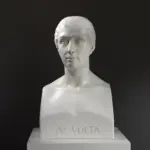 Busto di Alessandro Volta al Giardino Borghese in Italia, replica in resina.