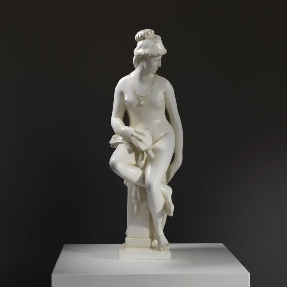 Replica della Scultura dell'Allegoria dell'Architettura in resina con effetto marmo.