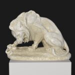 Replica della scultura del Leone e del Serpente, rappresentante la lotta tra un leone e un serpente.