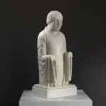 Scultura del Monaco in resina di alta qualità, rappresentante la vita monastica.
