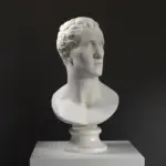 Replica del Busto del Autoritratto di Antonio Canova in resina di alta qualità.