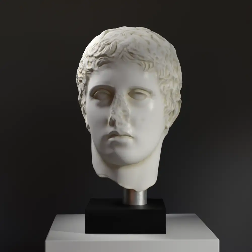 Scultura della Testa di Ercole in resina con finitura in marmo e bronzo.