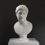 Replica della Testa di Meleagro al Museo Statale Ermitage di San Pietroburgo.