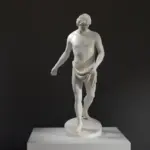 Sculptuur van De Zaaier in het Staatsmuseum Hermitage St. Petersburg