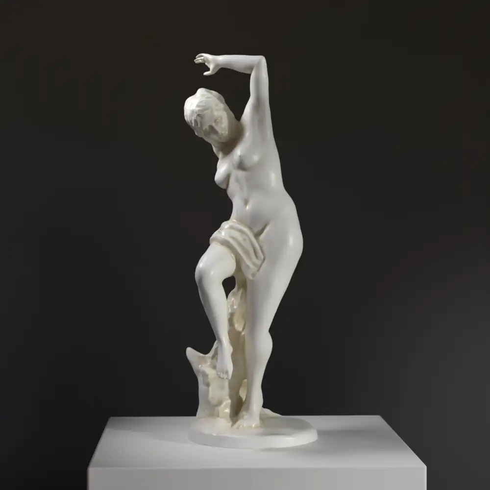 Sculptuur van een Dansende Maenad, gemaakt van hoogwaardig resin.