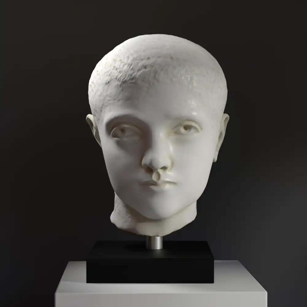 Replica van de Buste van een Jongen, met delicate kenmerken en serene uitdrukking.